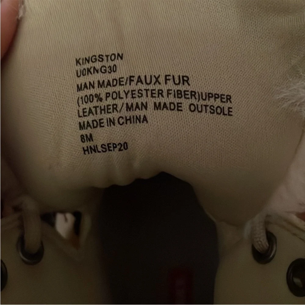 Union Bay Faux- Fur Lined Ankle Booties.  Size 8M
NEW WITHOUT BOX! - Picture 6 of 6